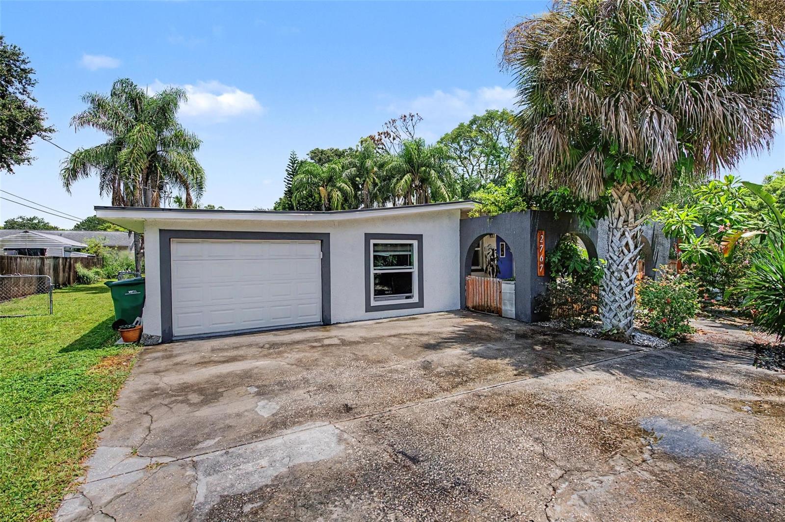 2767 Belle Haven Dr Property Photo 1