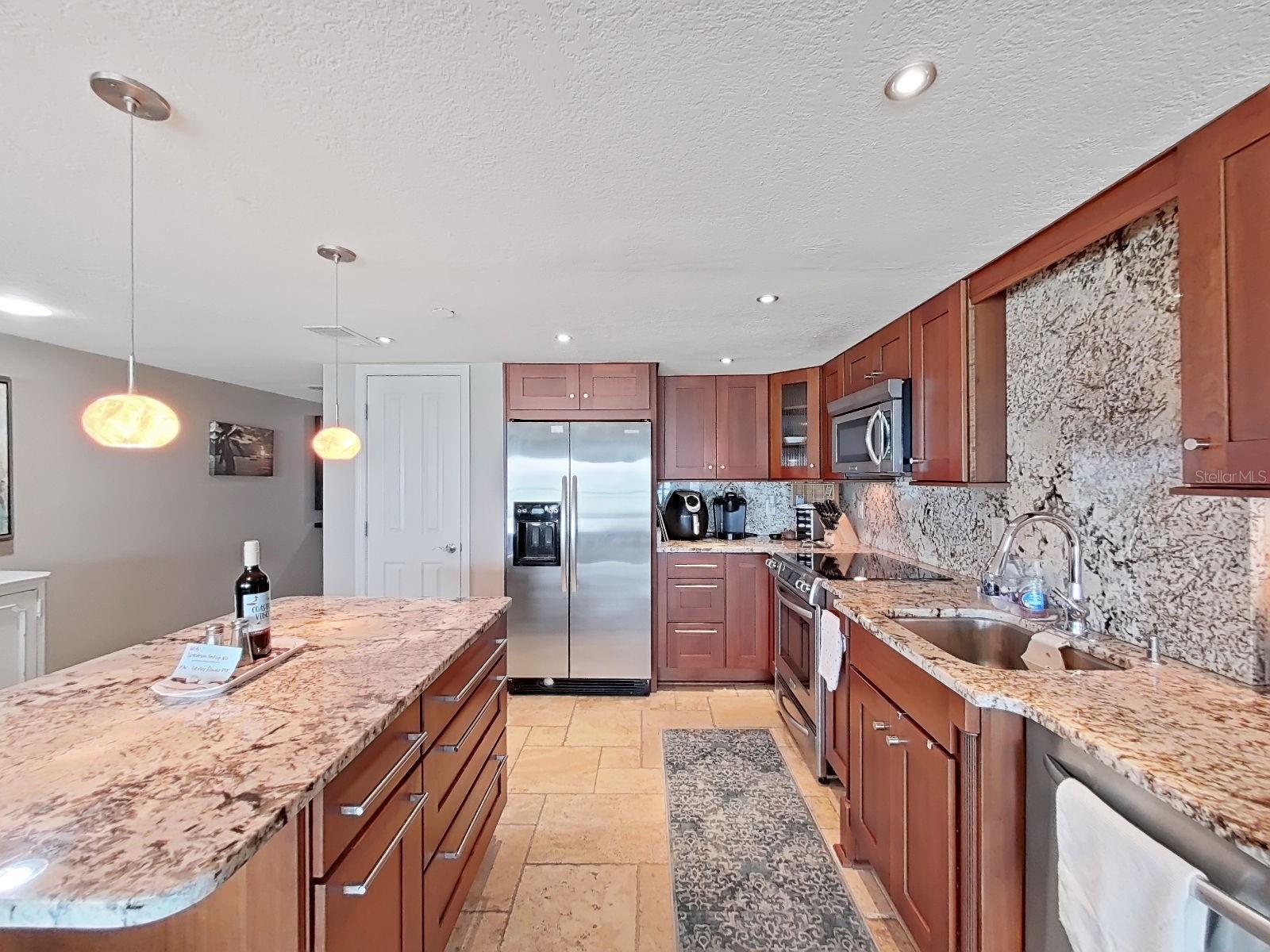 19440 Gulf Blvd #104 Property Photo 11