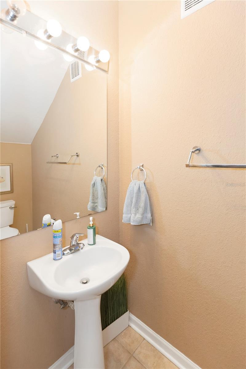 7912 Down Royal Rd Property Photo 30