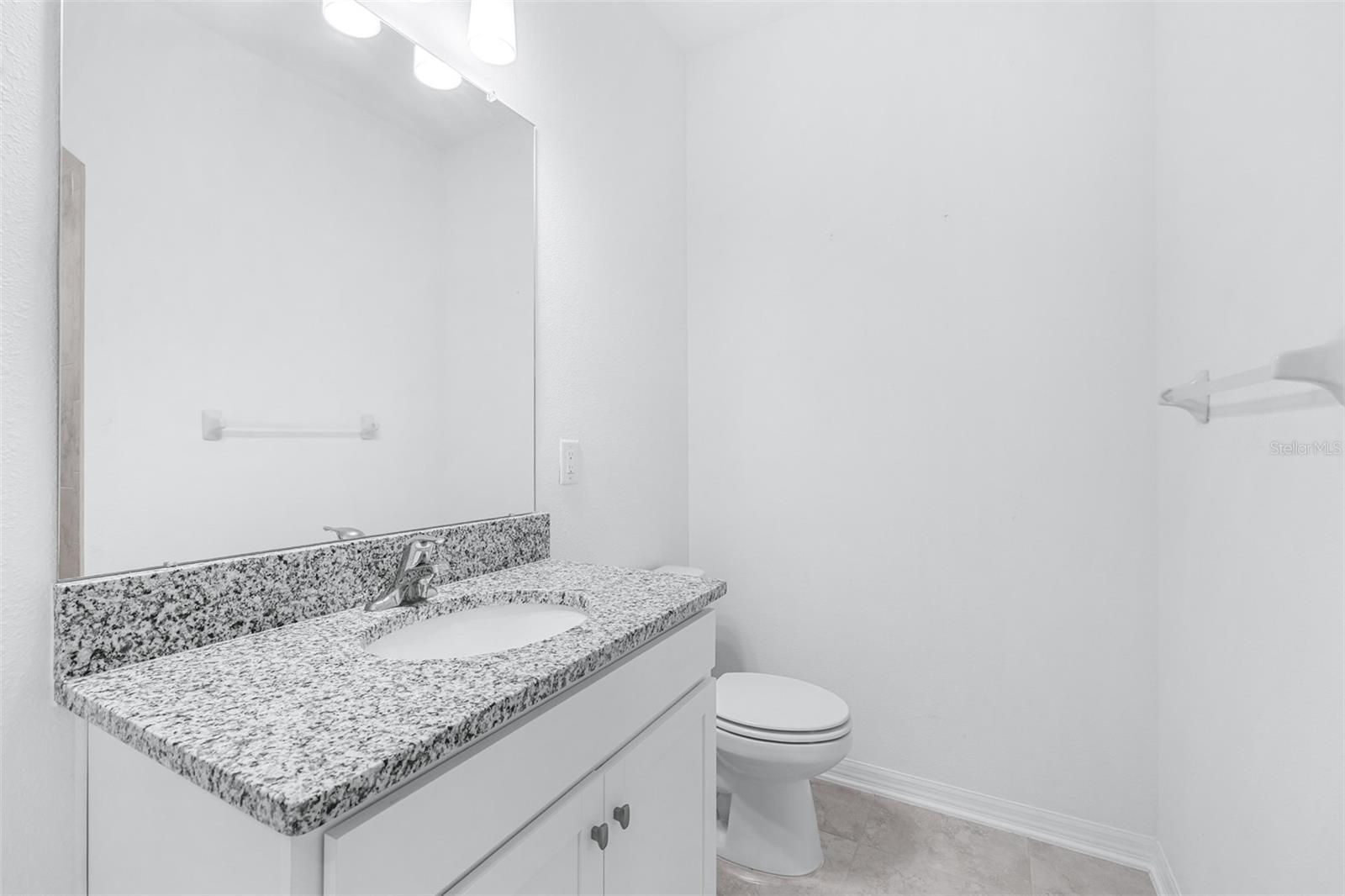 5246 Currant St Property Photo 18