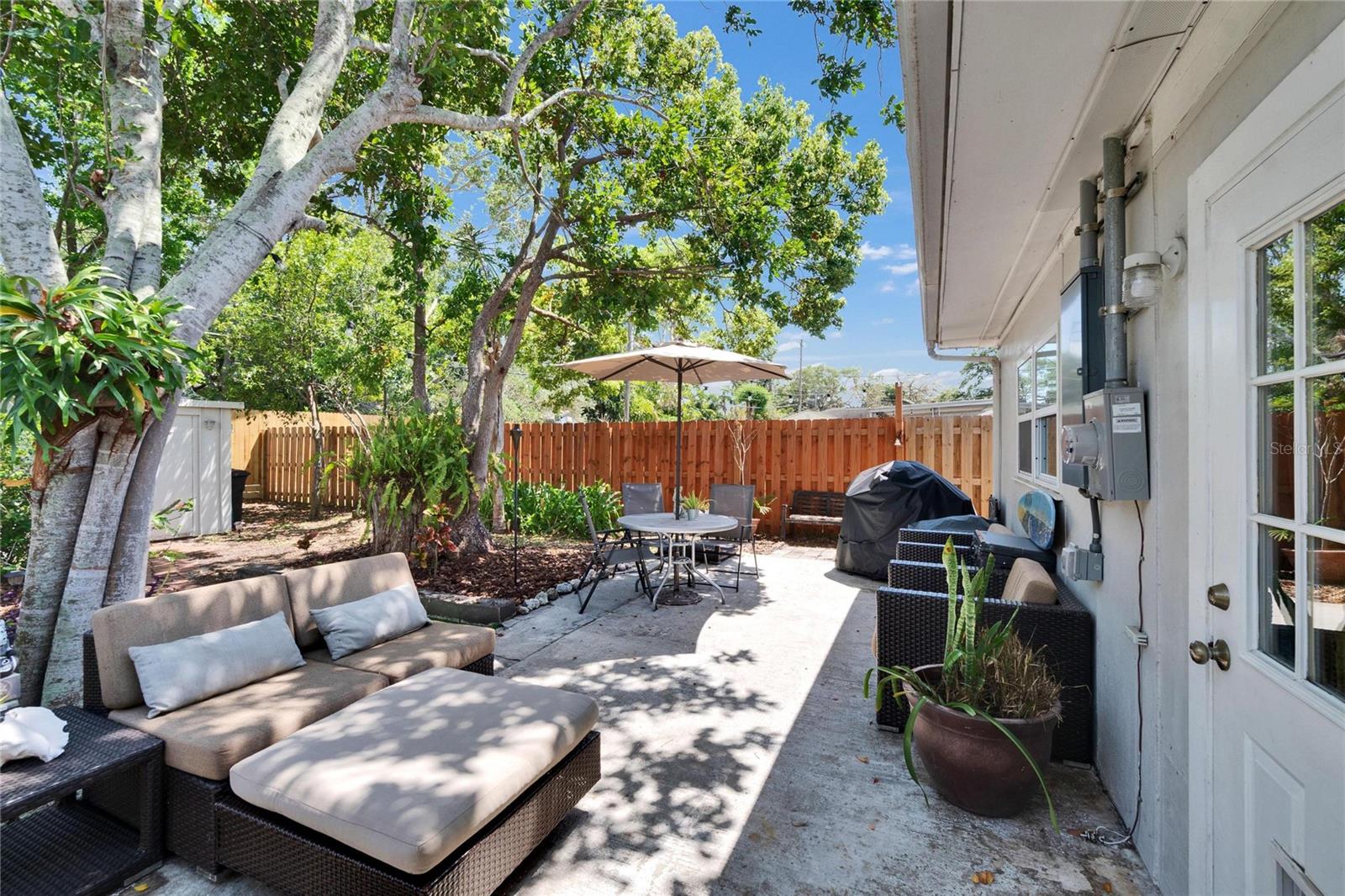 1623 San Mateo Dr Property Photo 20