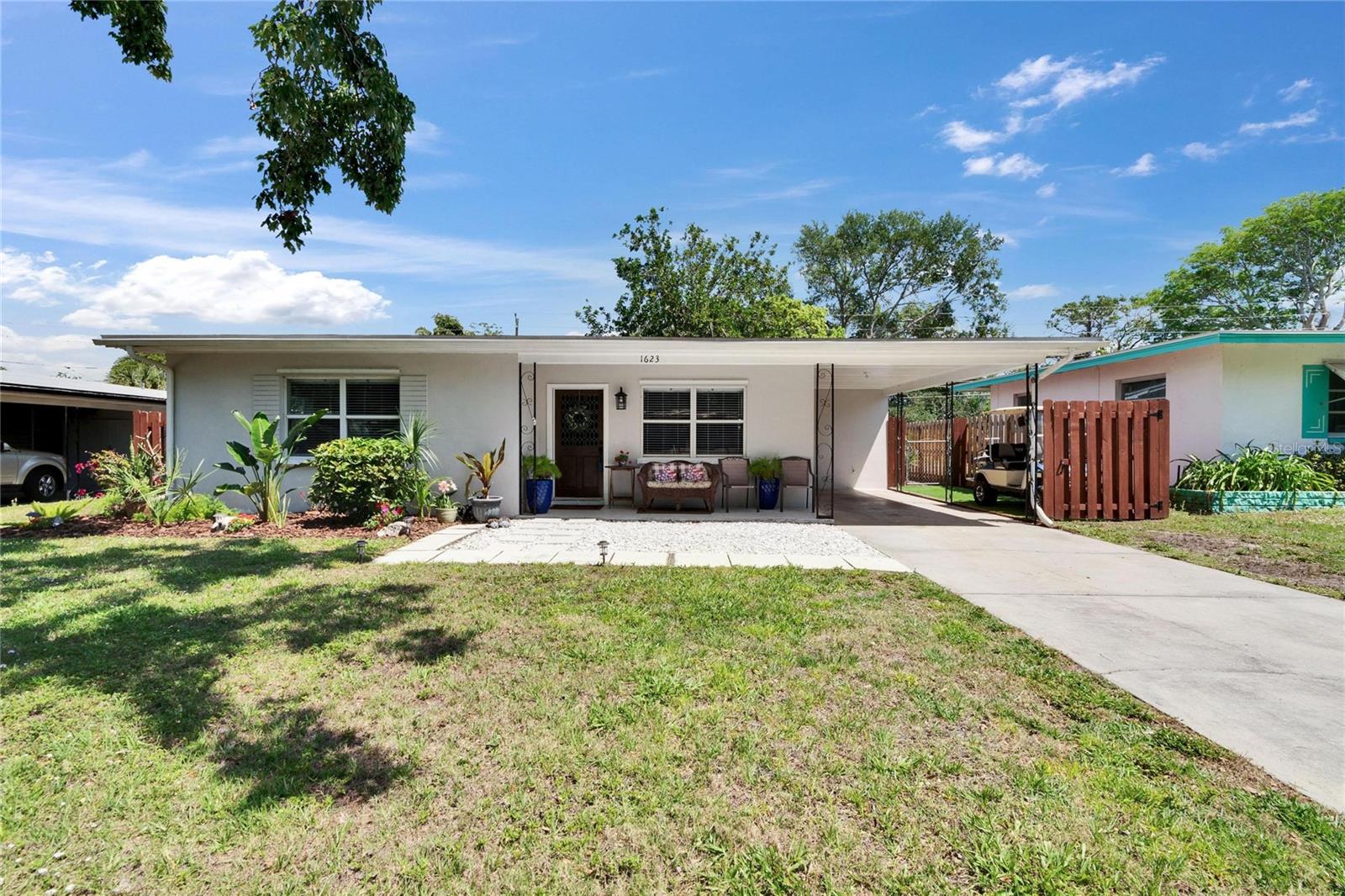 1623 San Mateo Dr Property Photo 29