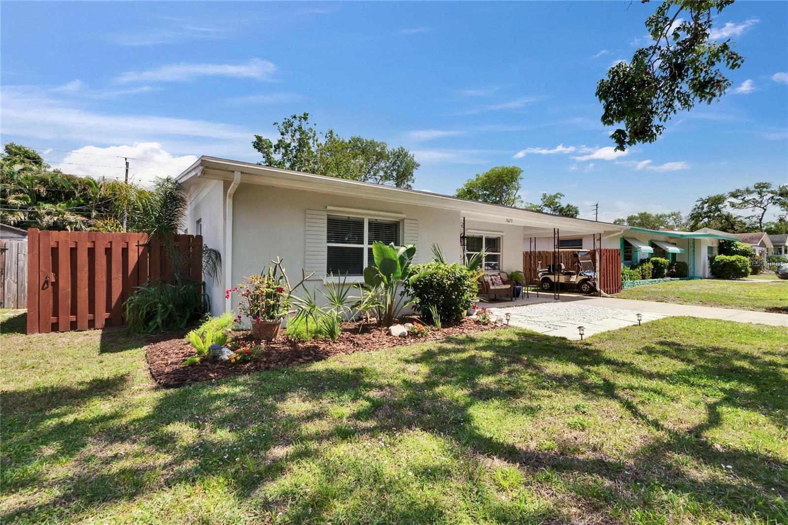 1623 San Mateo Dr Property Photo 30