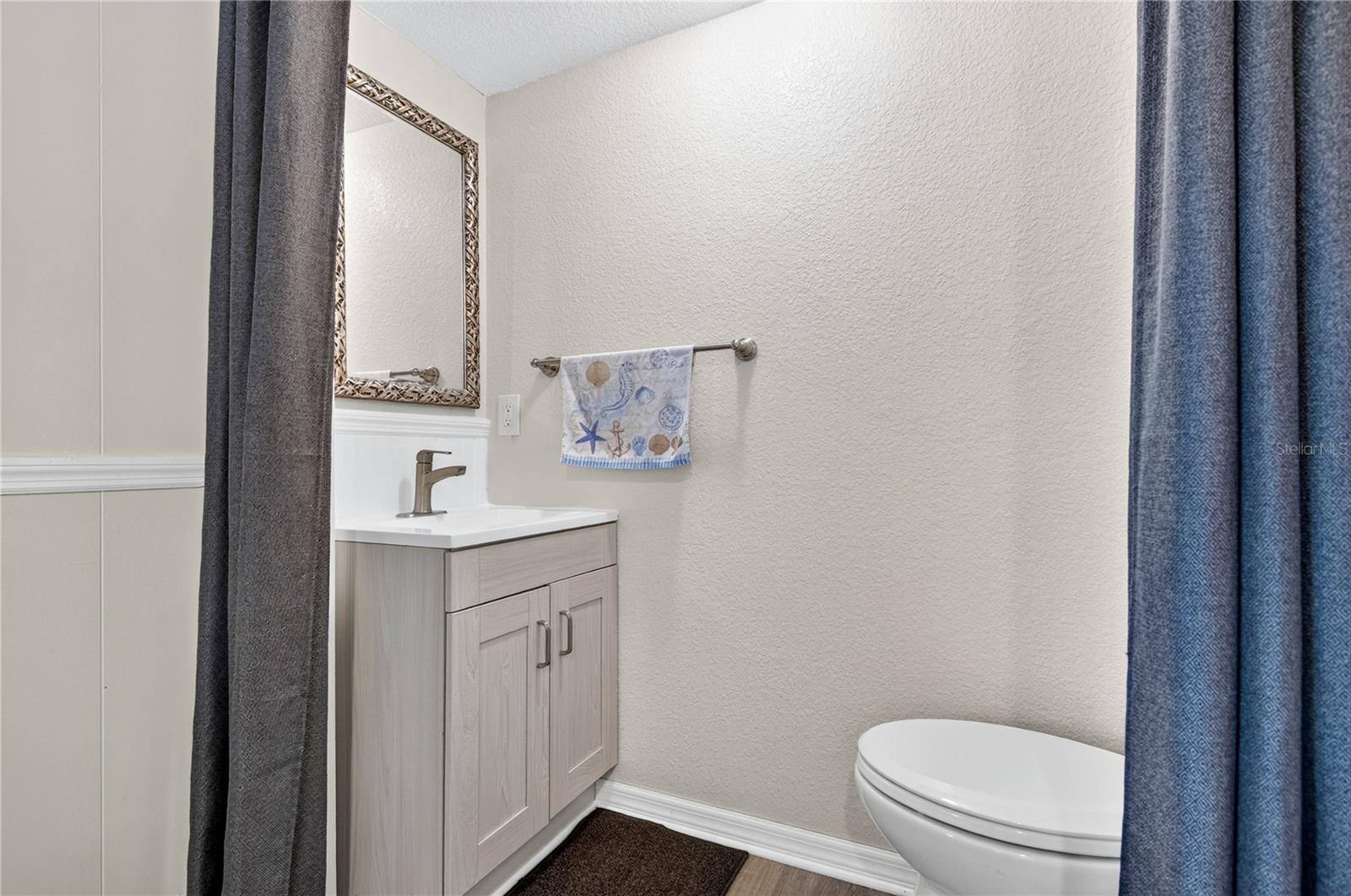 2000 E Bay Dr #33 Property Photo 14