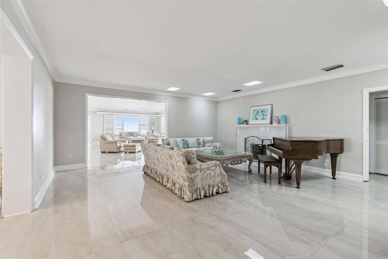 1520 Gulf Blvd Property Photo 13
