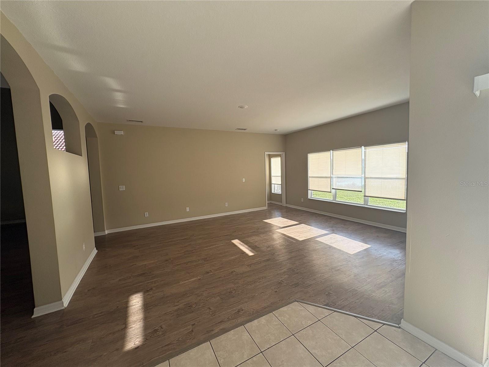 6127 46th St E Property Photo 13