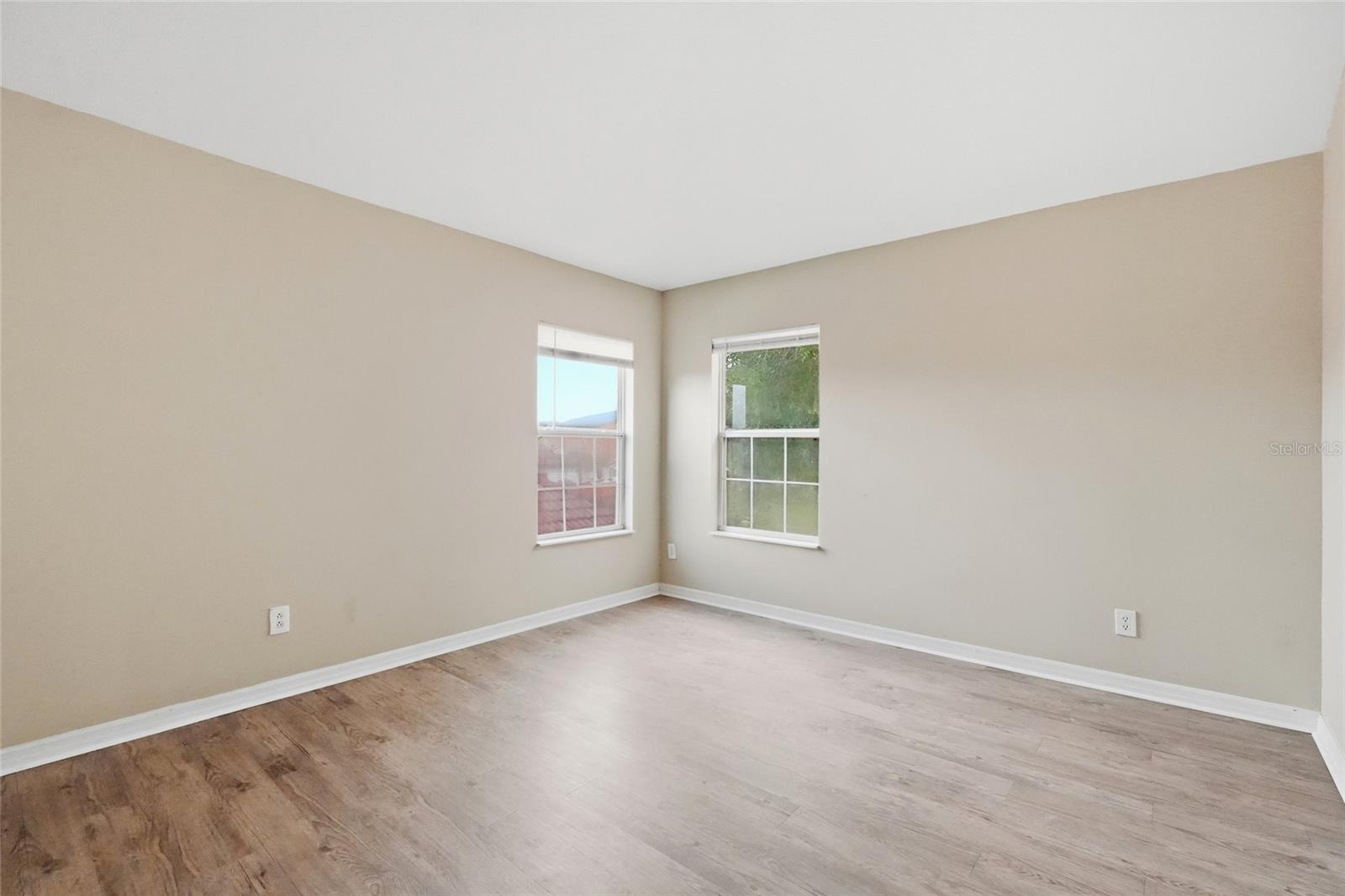 6127 46th St E Property Photo 13