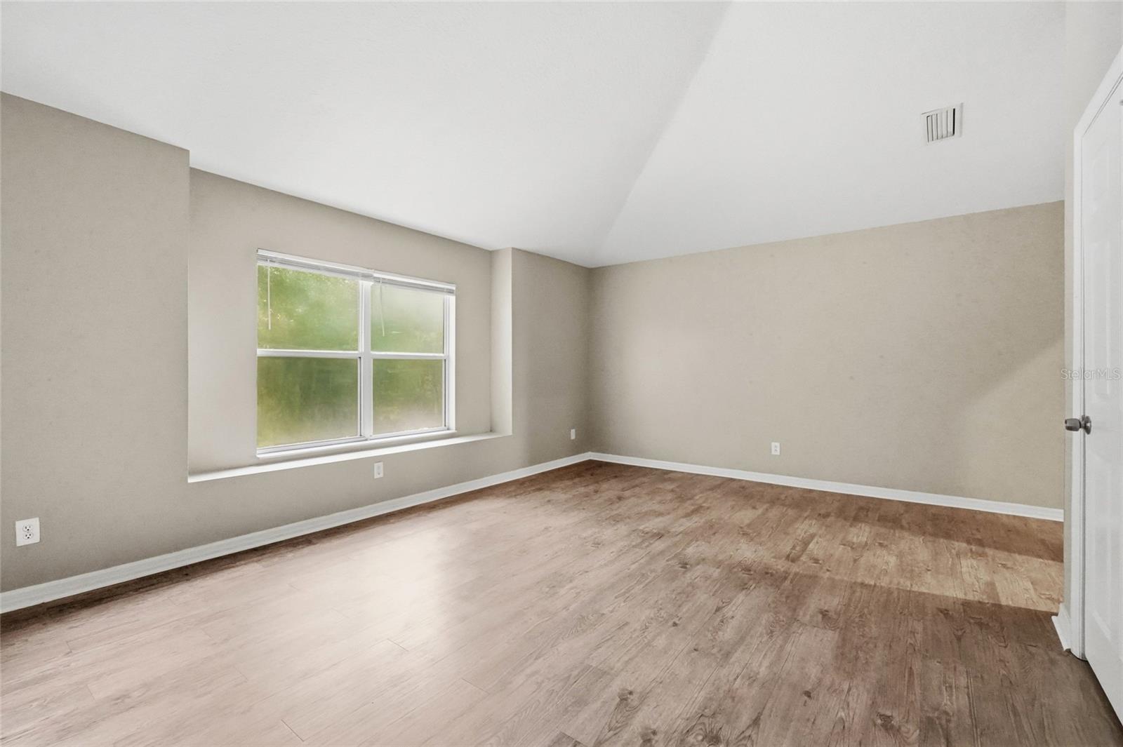 6127 46th St E Property Photo 29