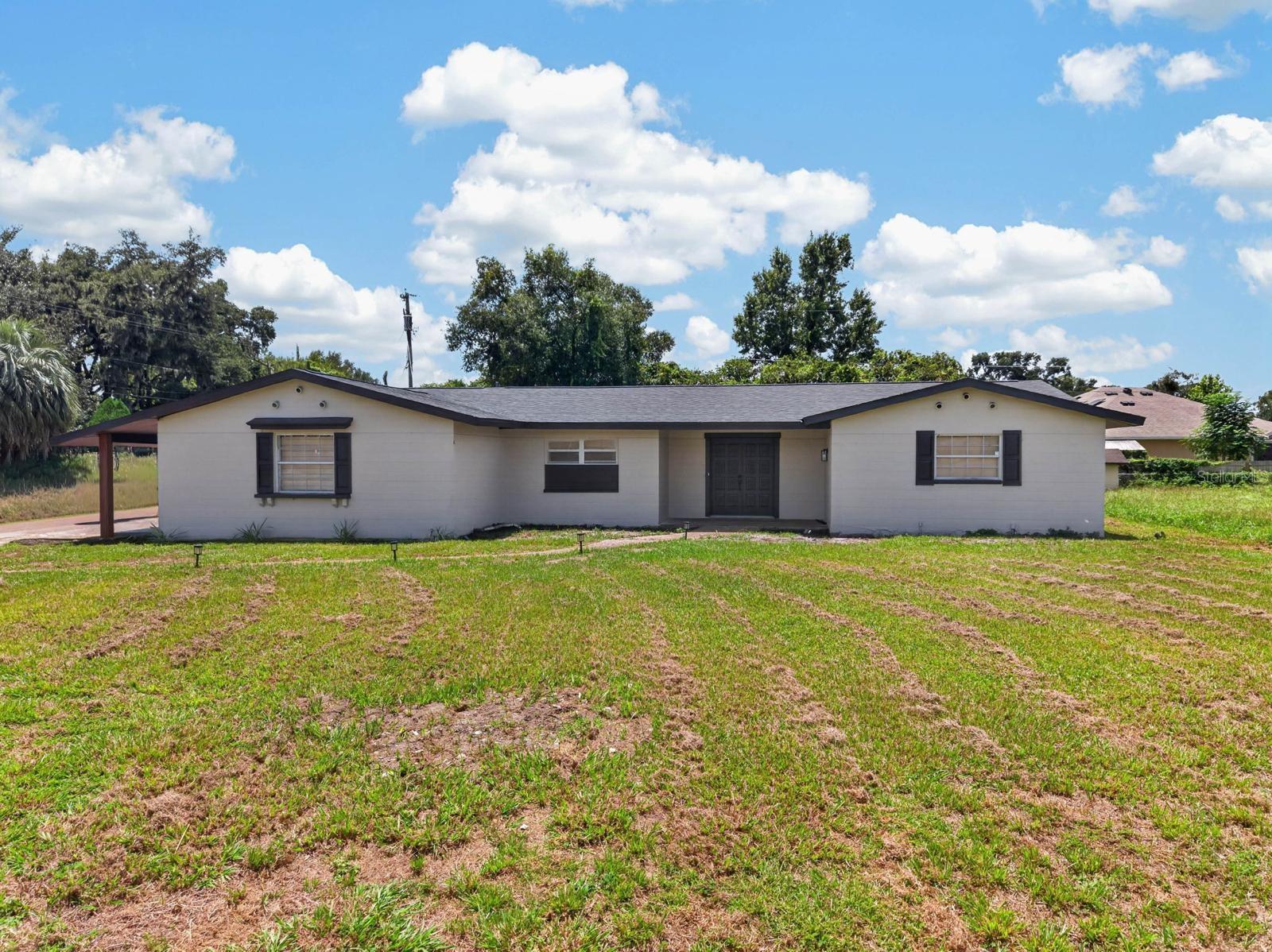 TB8542080 Property Photo 5