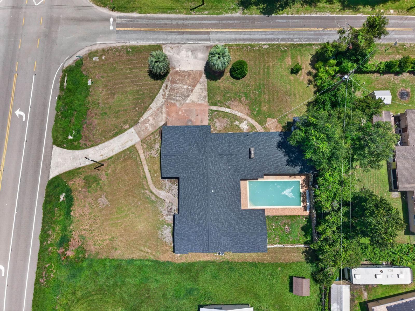 TB8542080 Property Photo 69