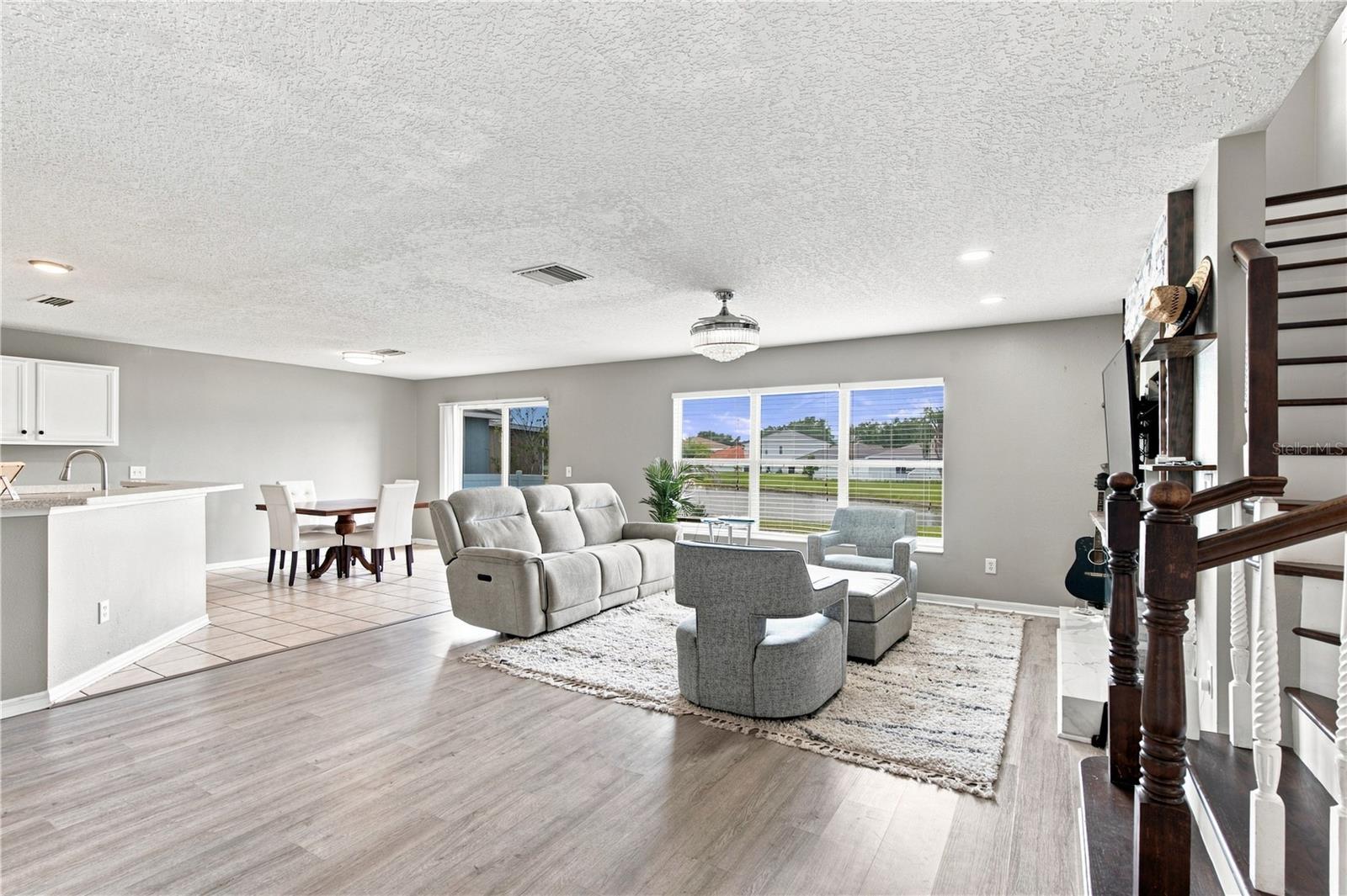 10922 Subtle Trail Dr Property Photo 4