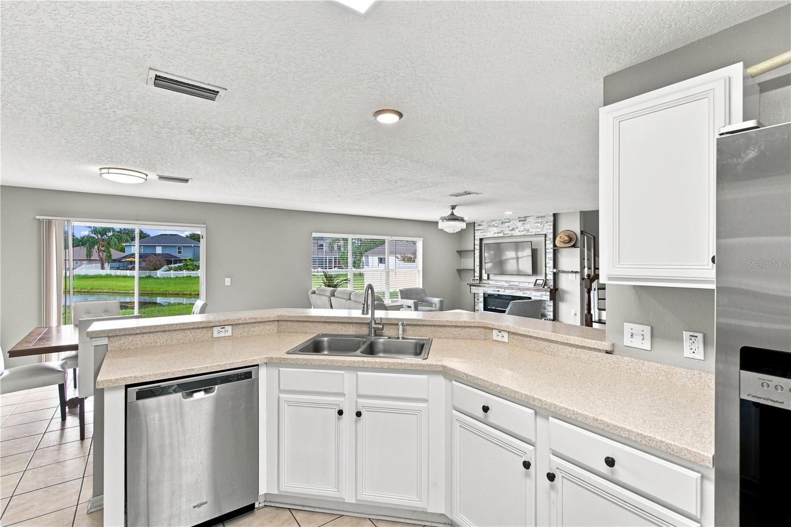 10922 Subtle Trail Dr Property Photo 11