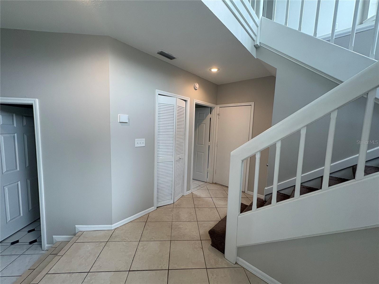 5535 Bates St Property Photo 2