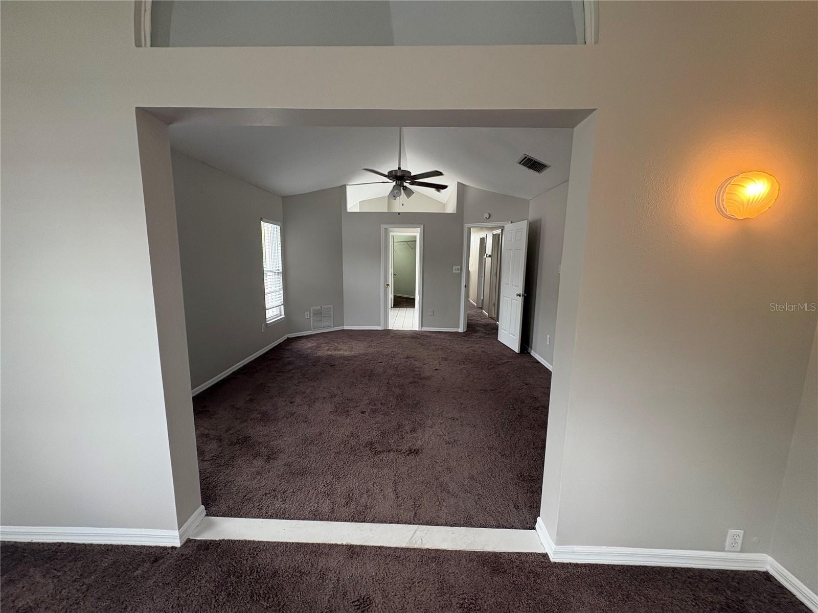5535 Bates St Property Photo 24