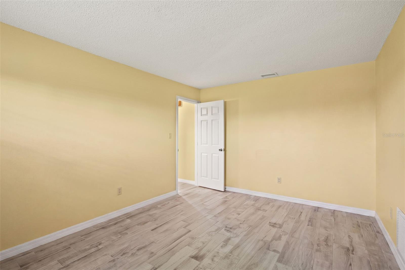 4114 Orchid Dr Property Photo 29