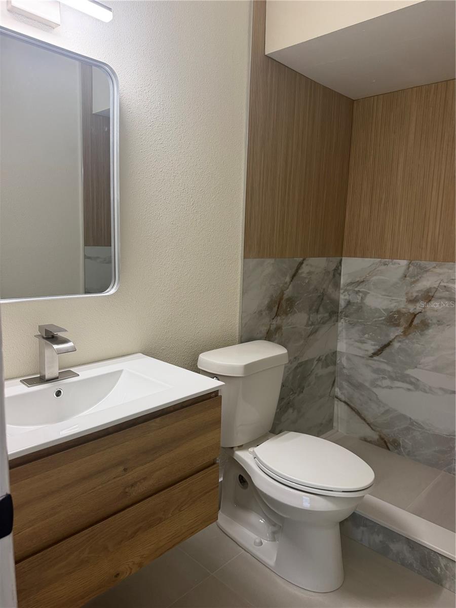 7210 N Manhattan Ave #1724 Property Photo 12
