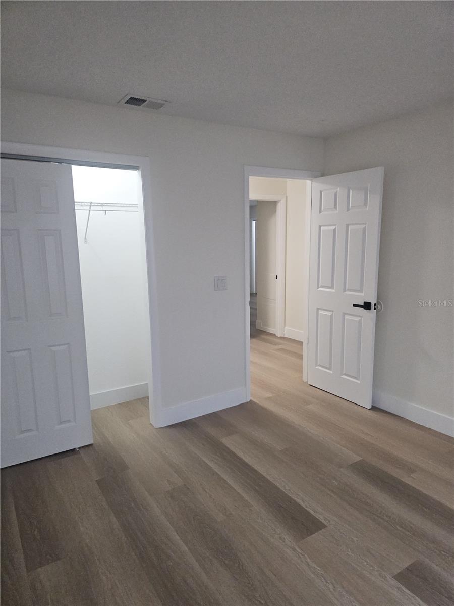 7210 N Manhattan Ave #1724 Property Photo 15