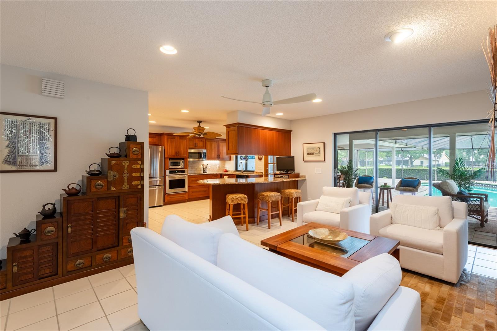 16509 E Course Dr Property Photo 8