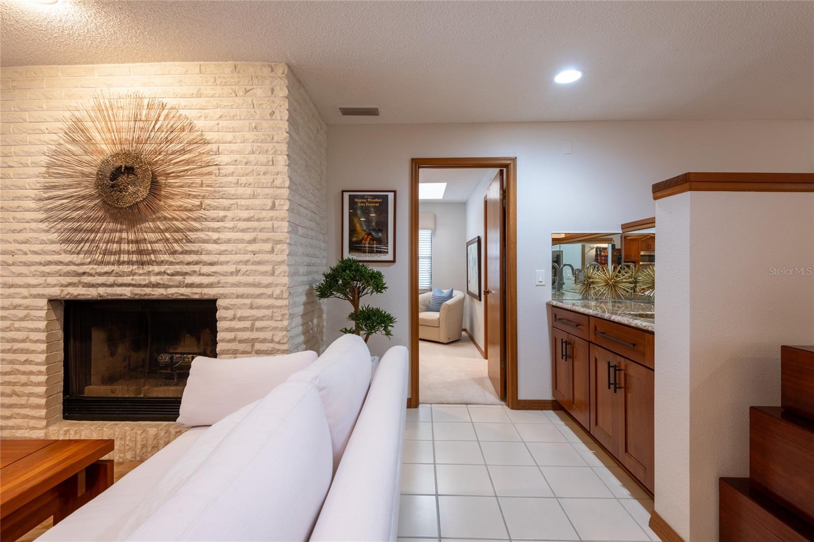 16509 E Course Dr Property Photo 10