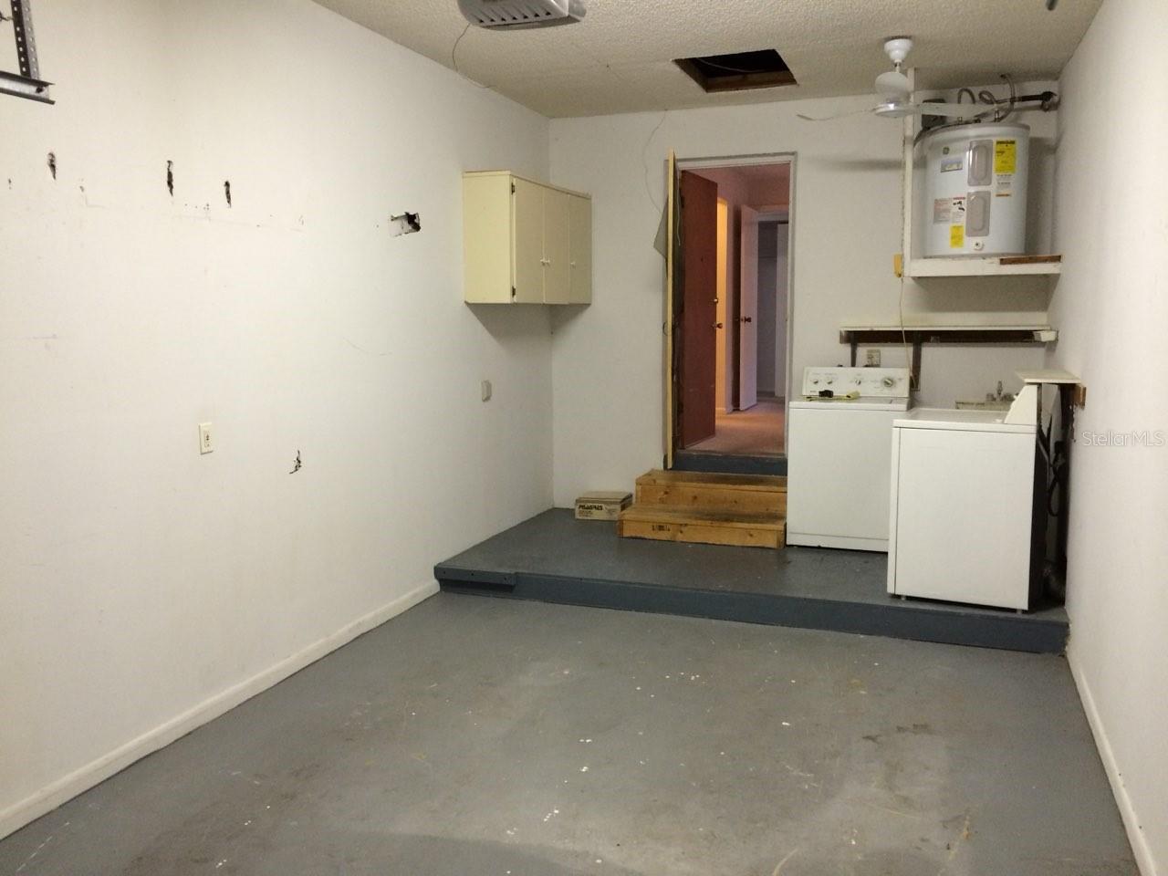 1693 Nash Ct Property Photo 24