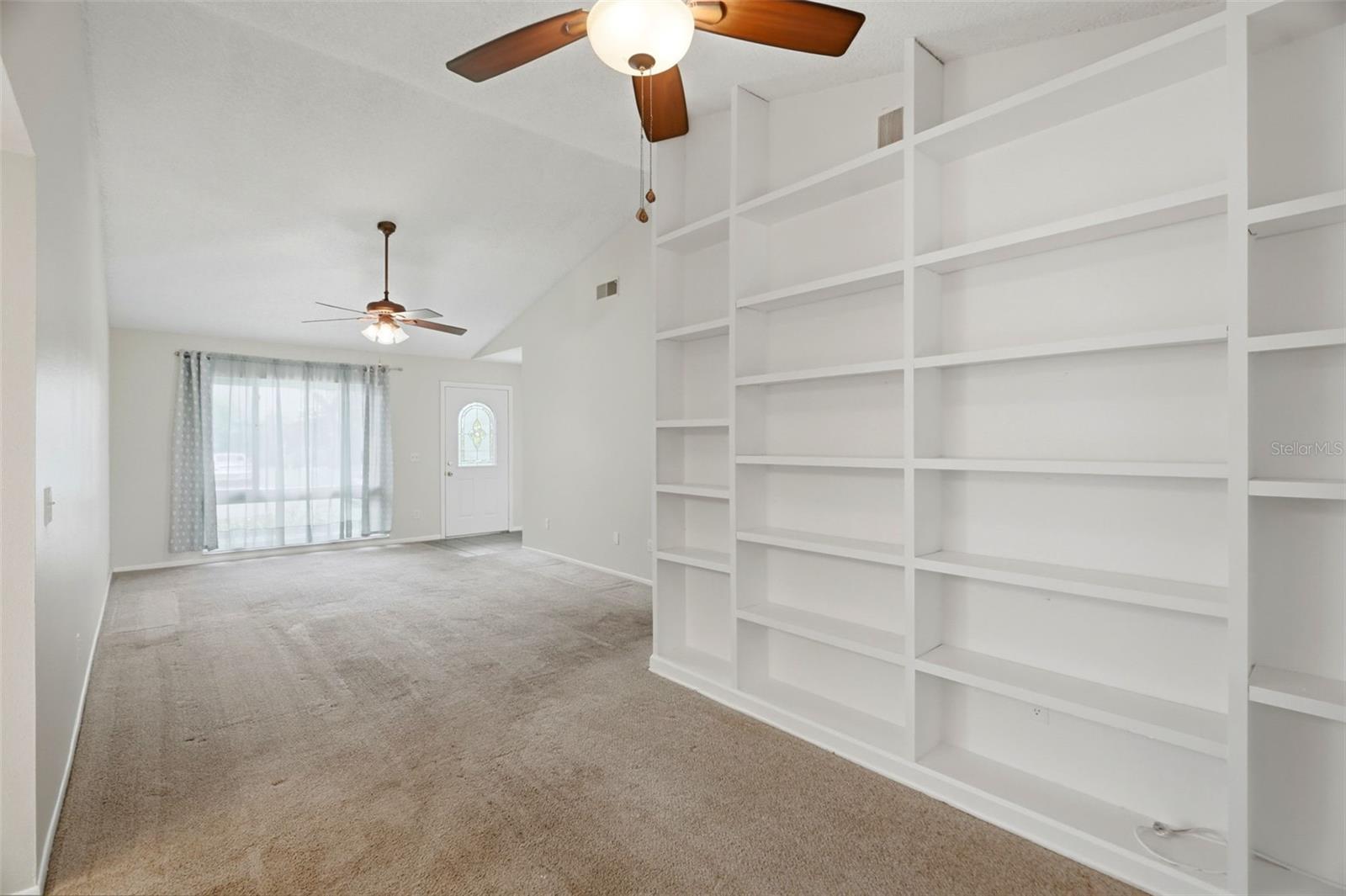 12151 76th St Property Photo 7