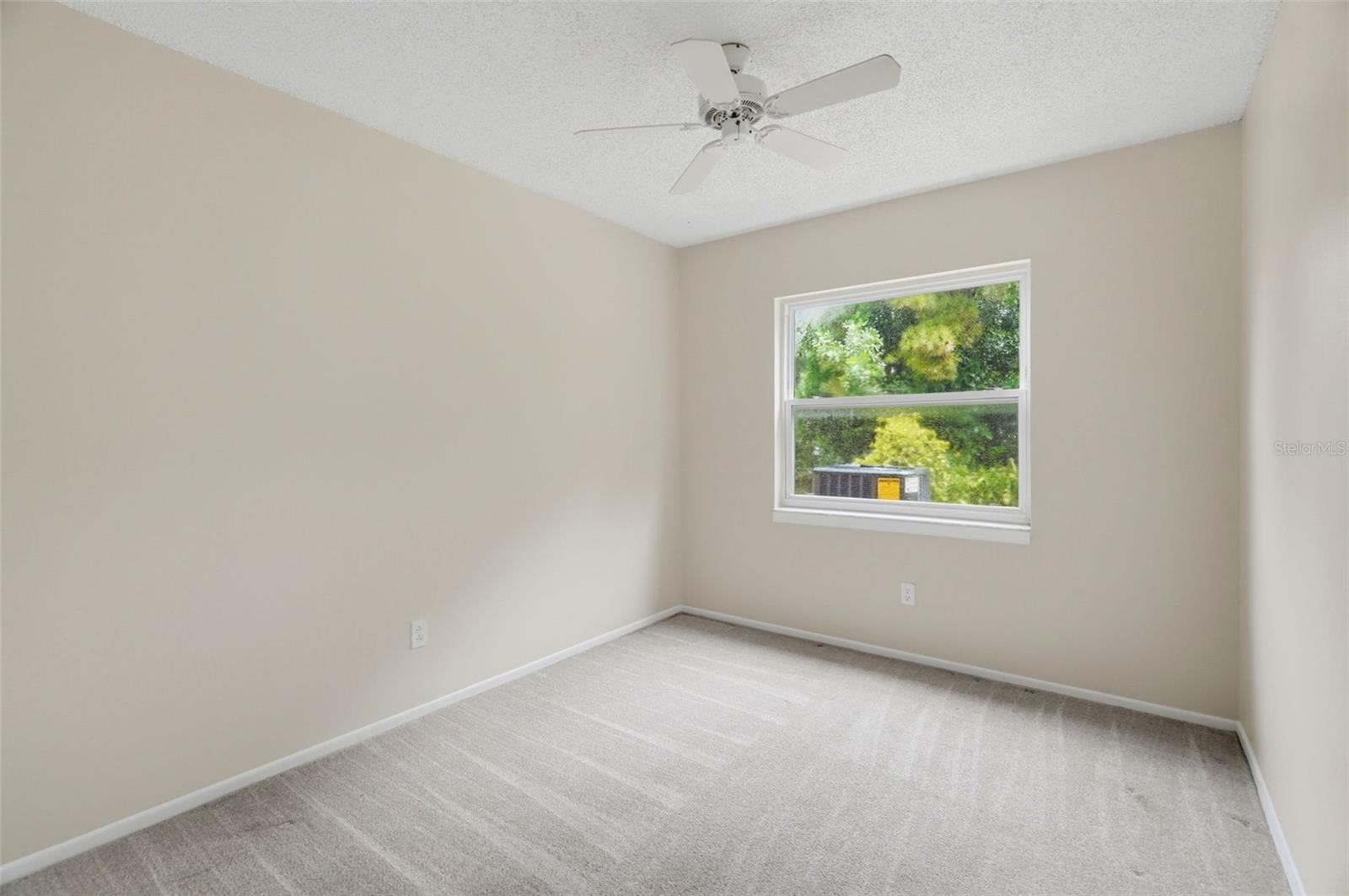 12151 76th St Property Photo 19