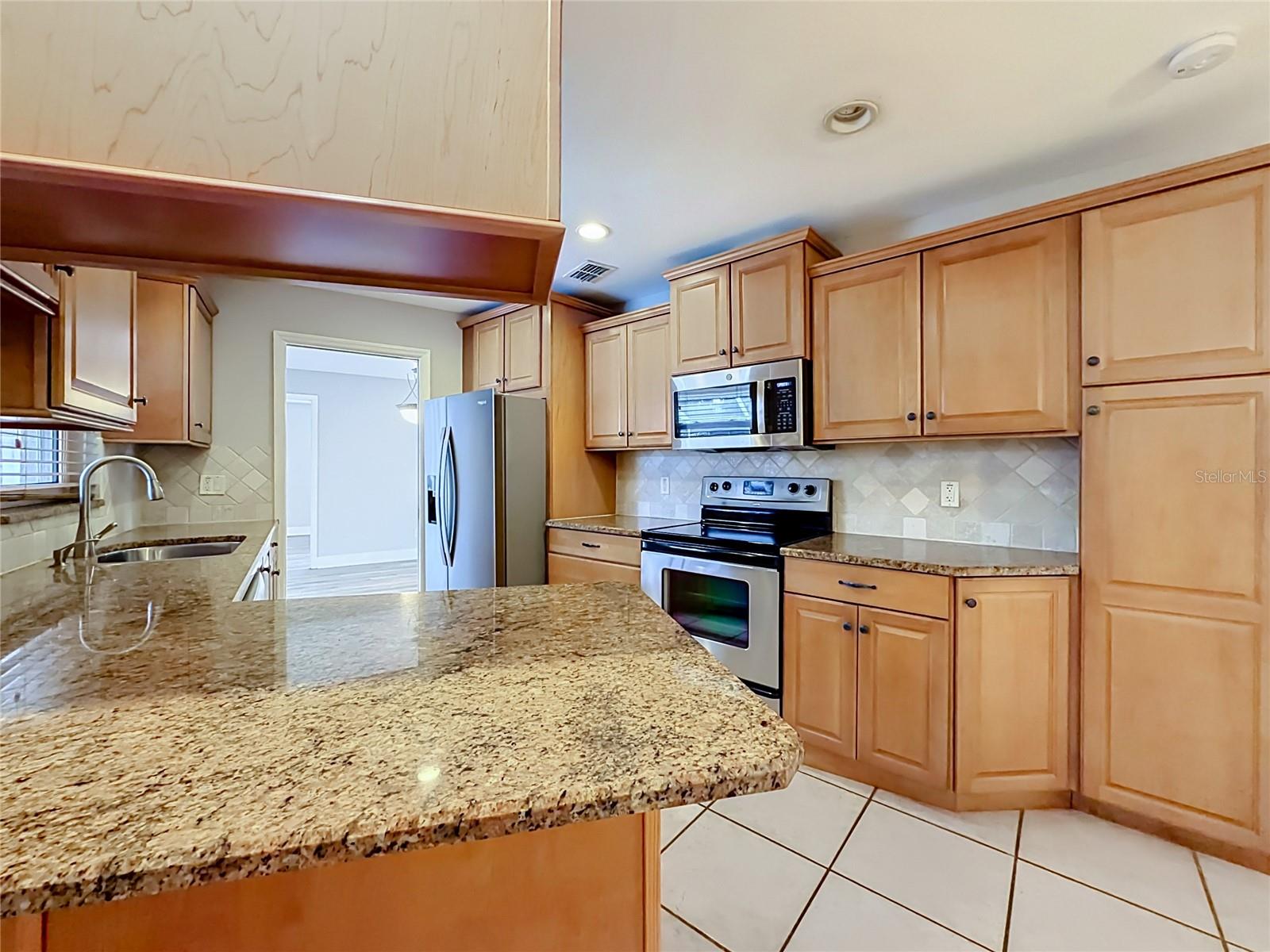 1855 Del Robles Ter Property Photo 18
