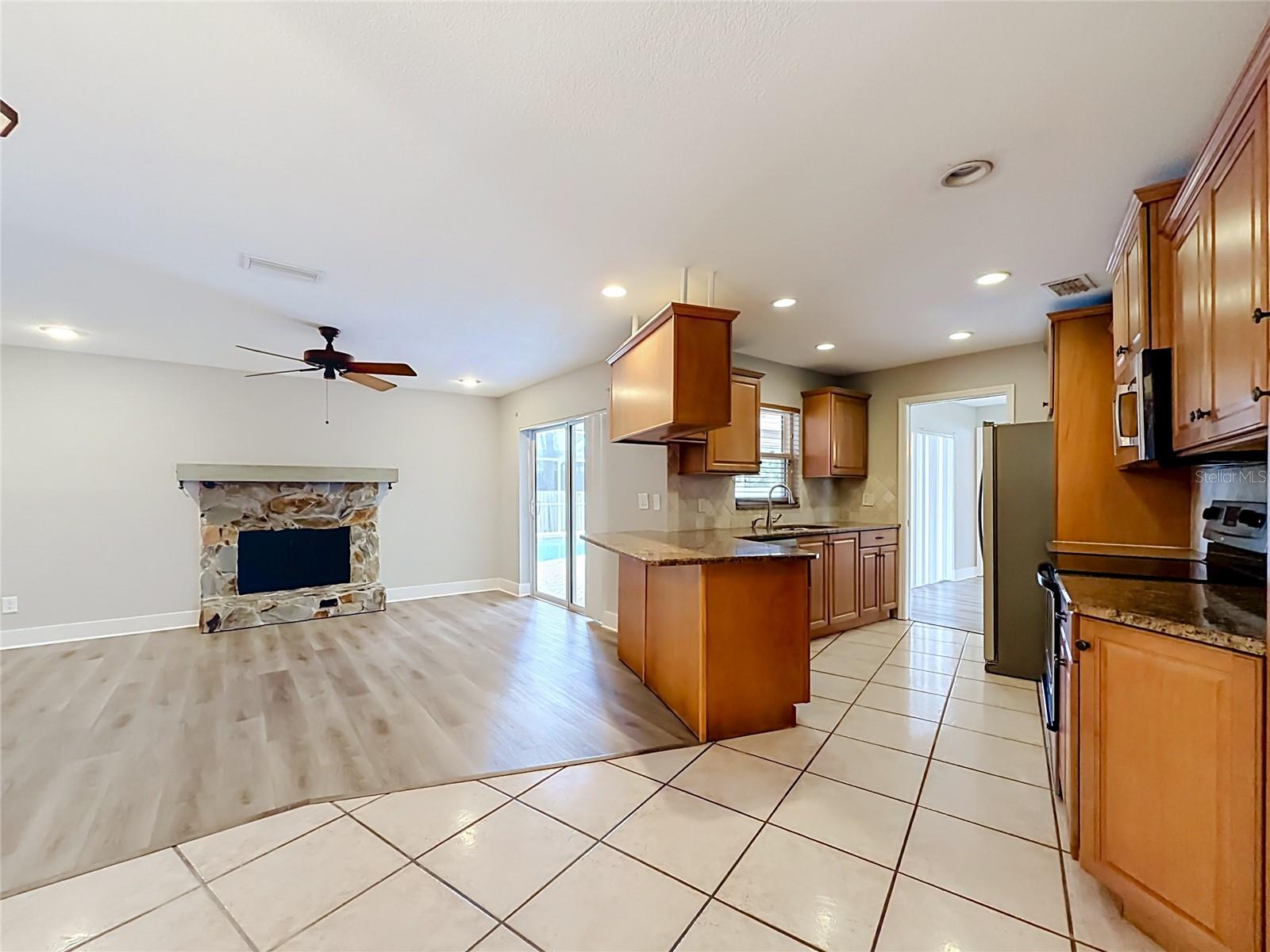 1855 Del Robles Ter Property Photo 20