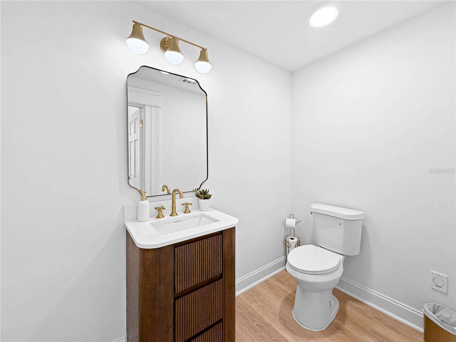 317 W Frances Ave Property Photo 12