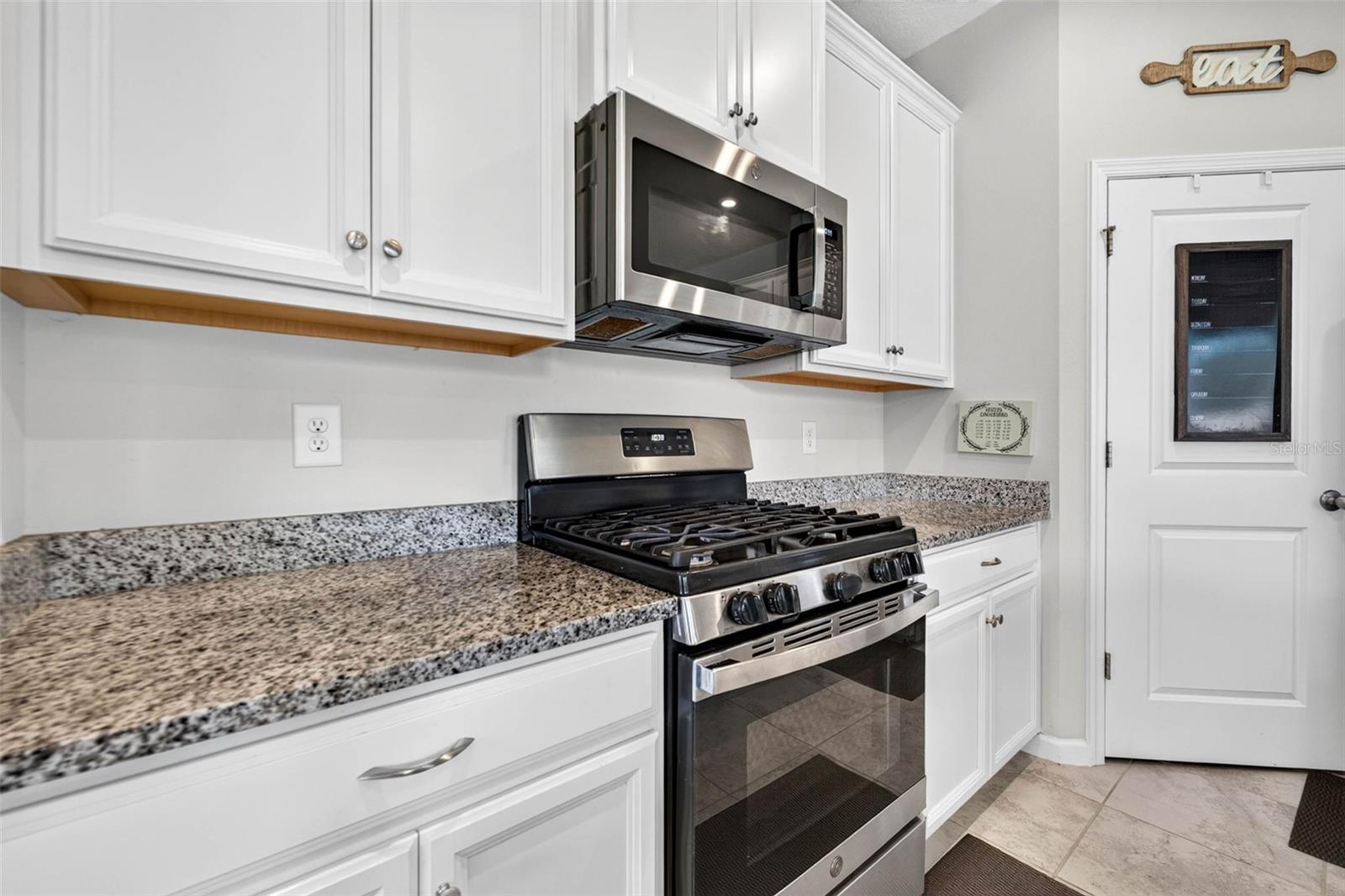11618 Gold Dust Ct Property Photo 20