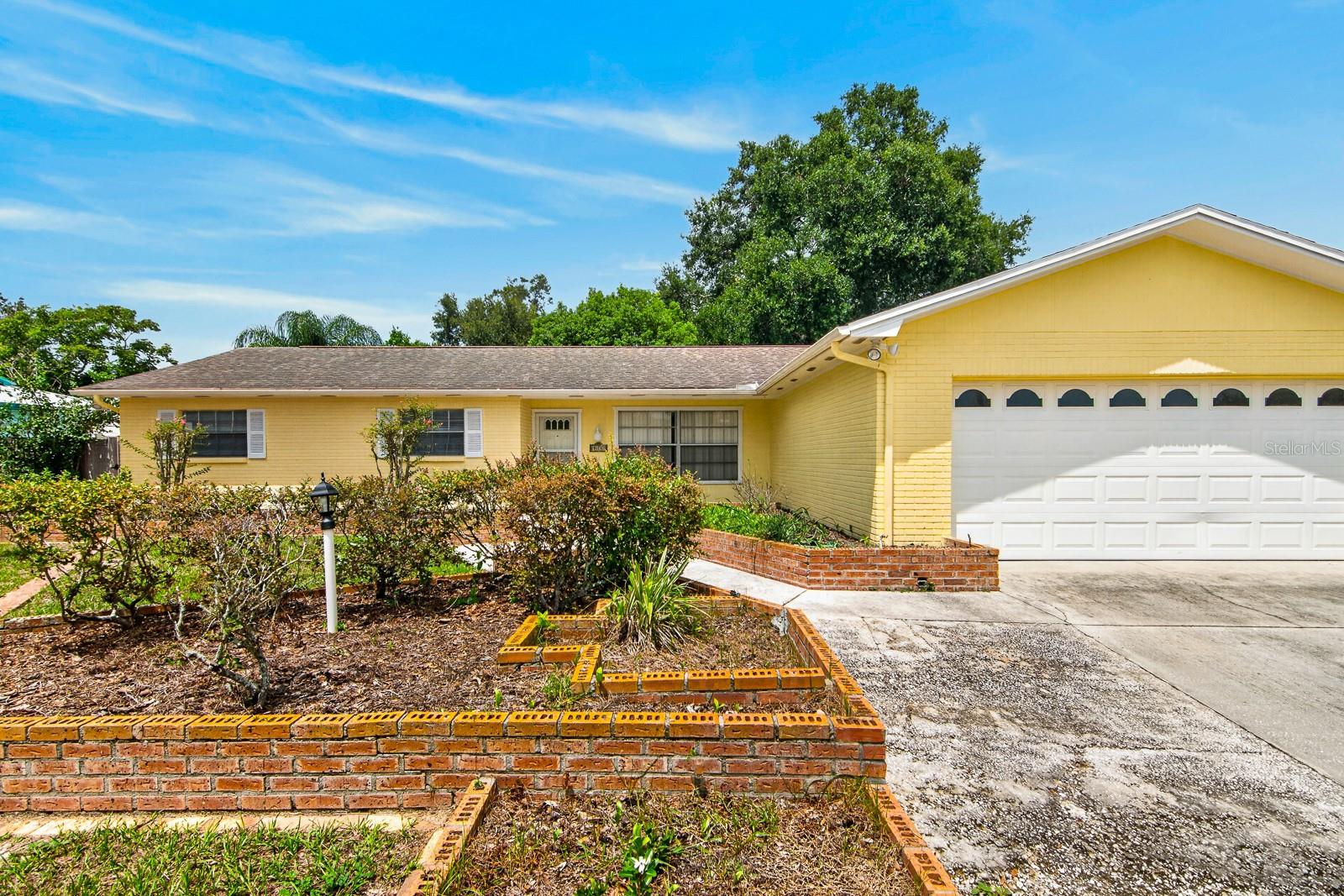 3832 Parkside Dr Property Photo 5