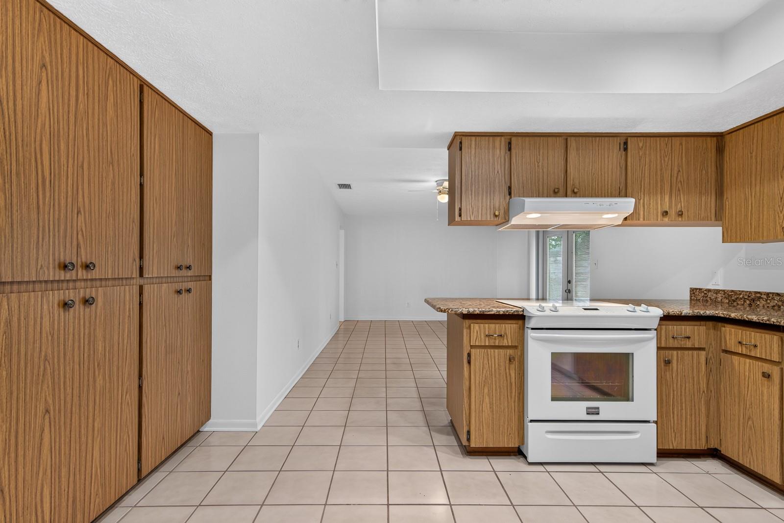 3832 Parkside Dr Property Photo 14