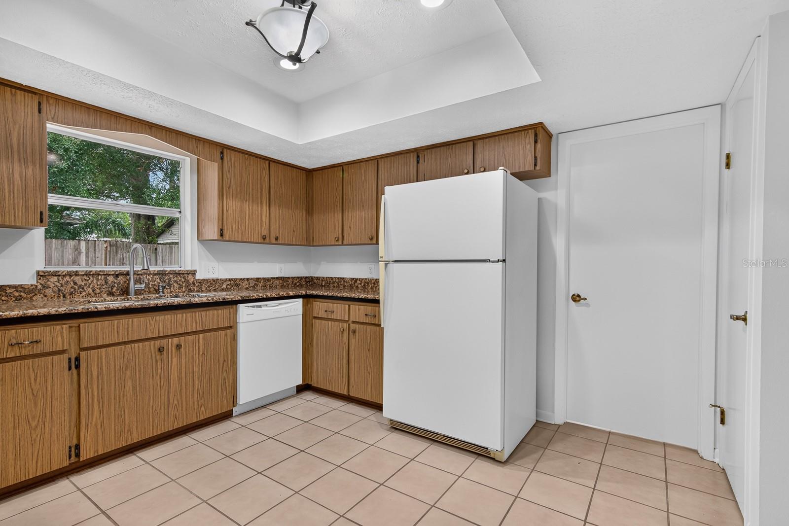 3832 Parkside Dr Property Photo 17