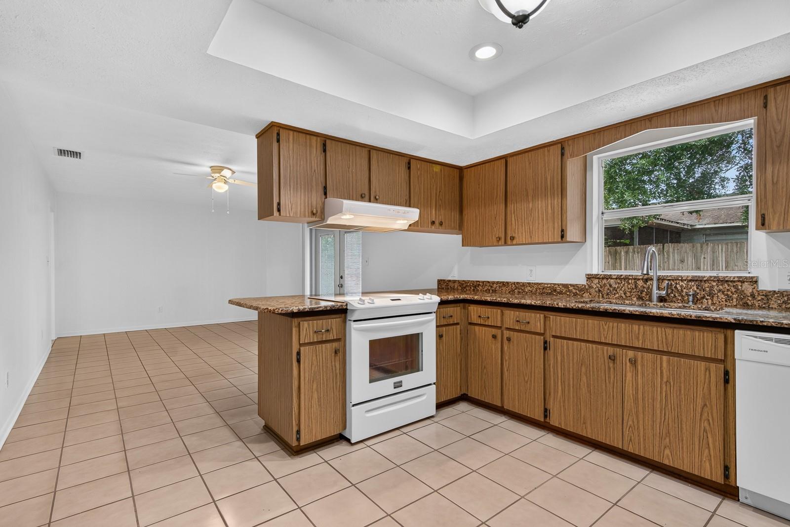 3832 Parkside Dr Property Photo 18