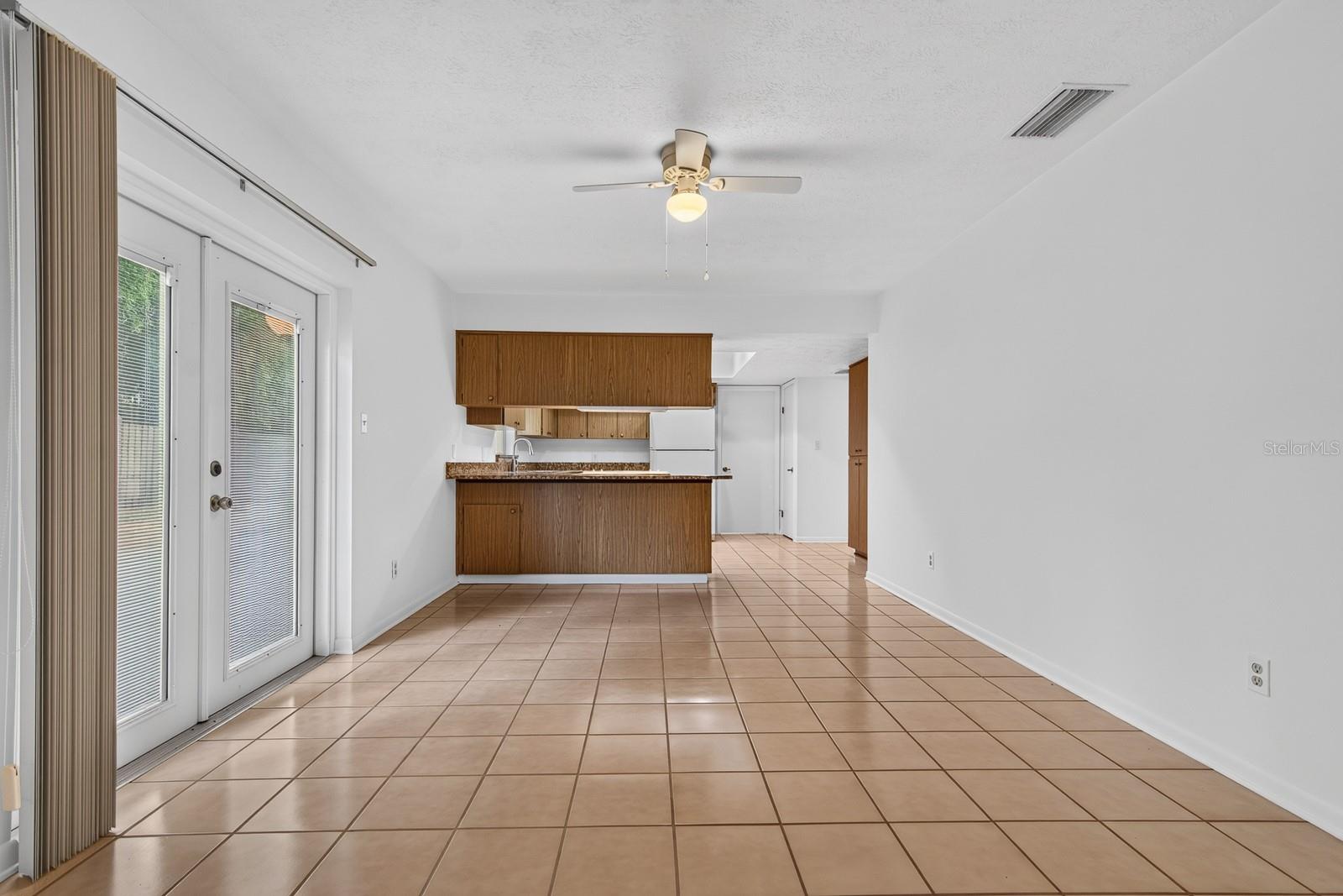 3832 Parkside Dr Property Photo 24