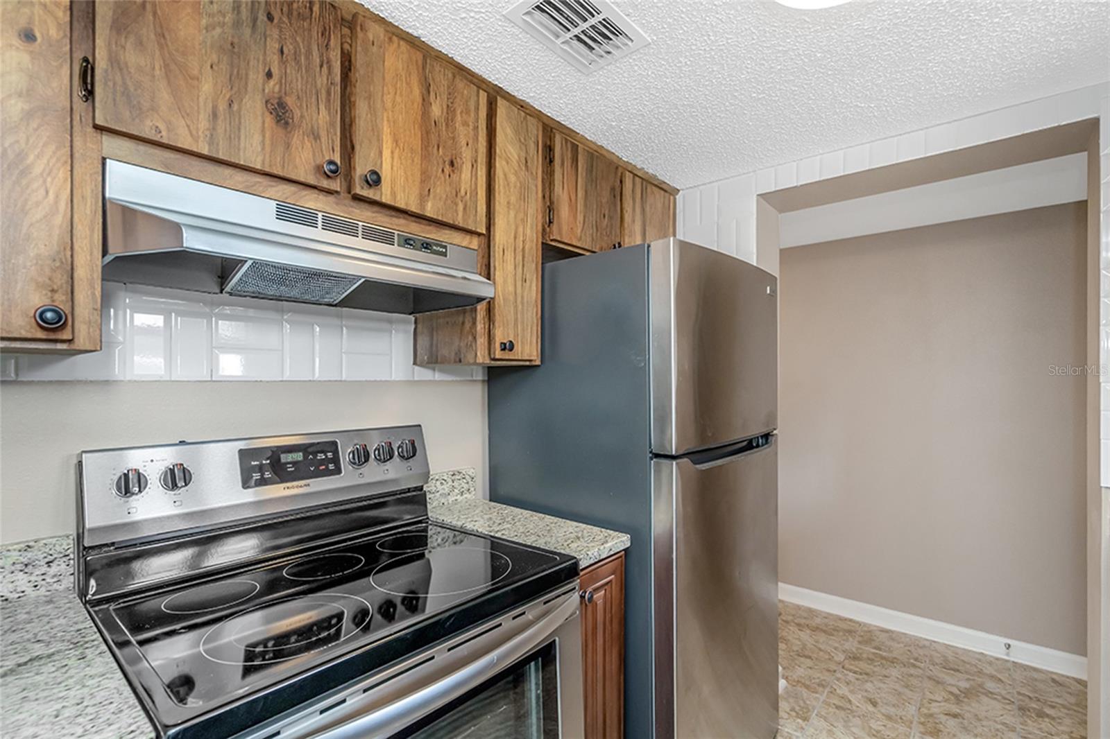 5521 Bay Blvd #104 Property Photo 6