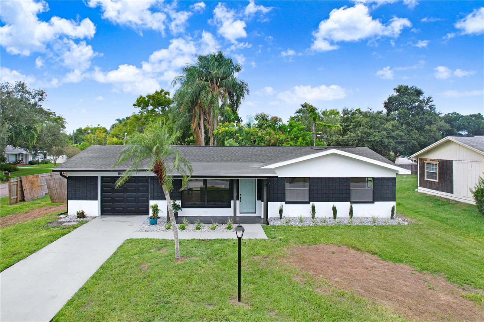 1800 Cardinal Dr Property Photo 38