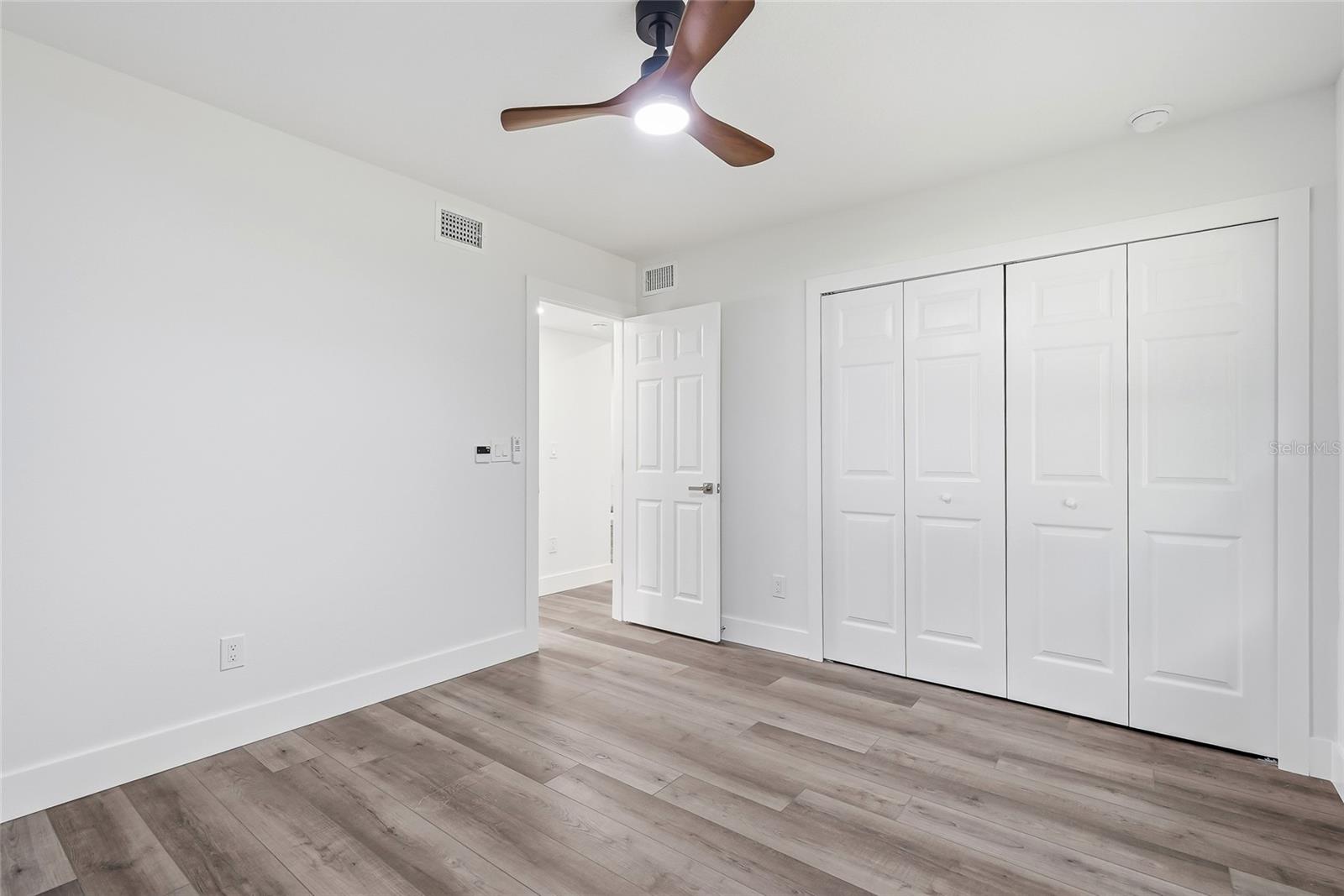 15924 Winding Dr Property Photo 16
