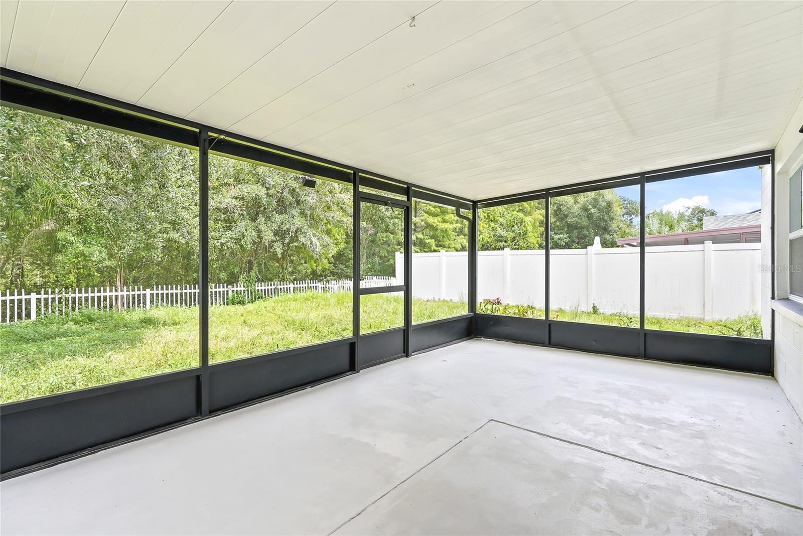 15924 Winding Dr Property Photo 27