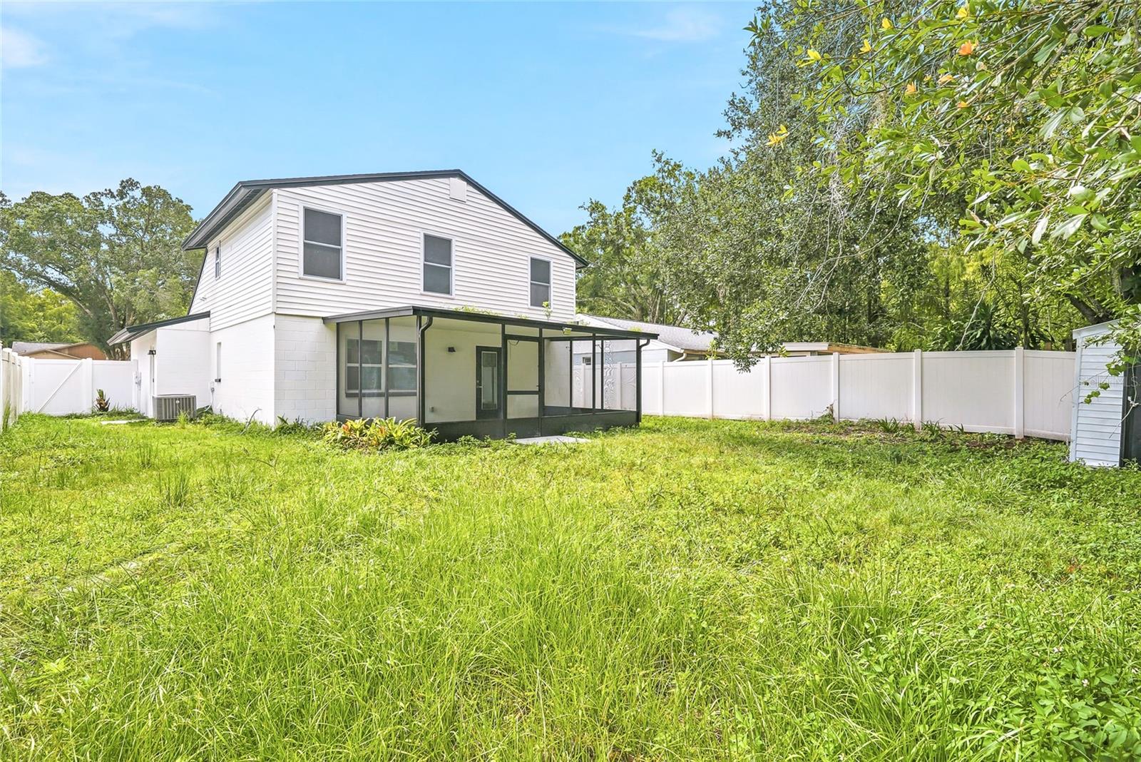 15924 Winding Dr Property Photo 29
