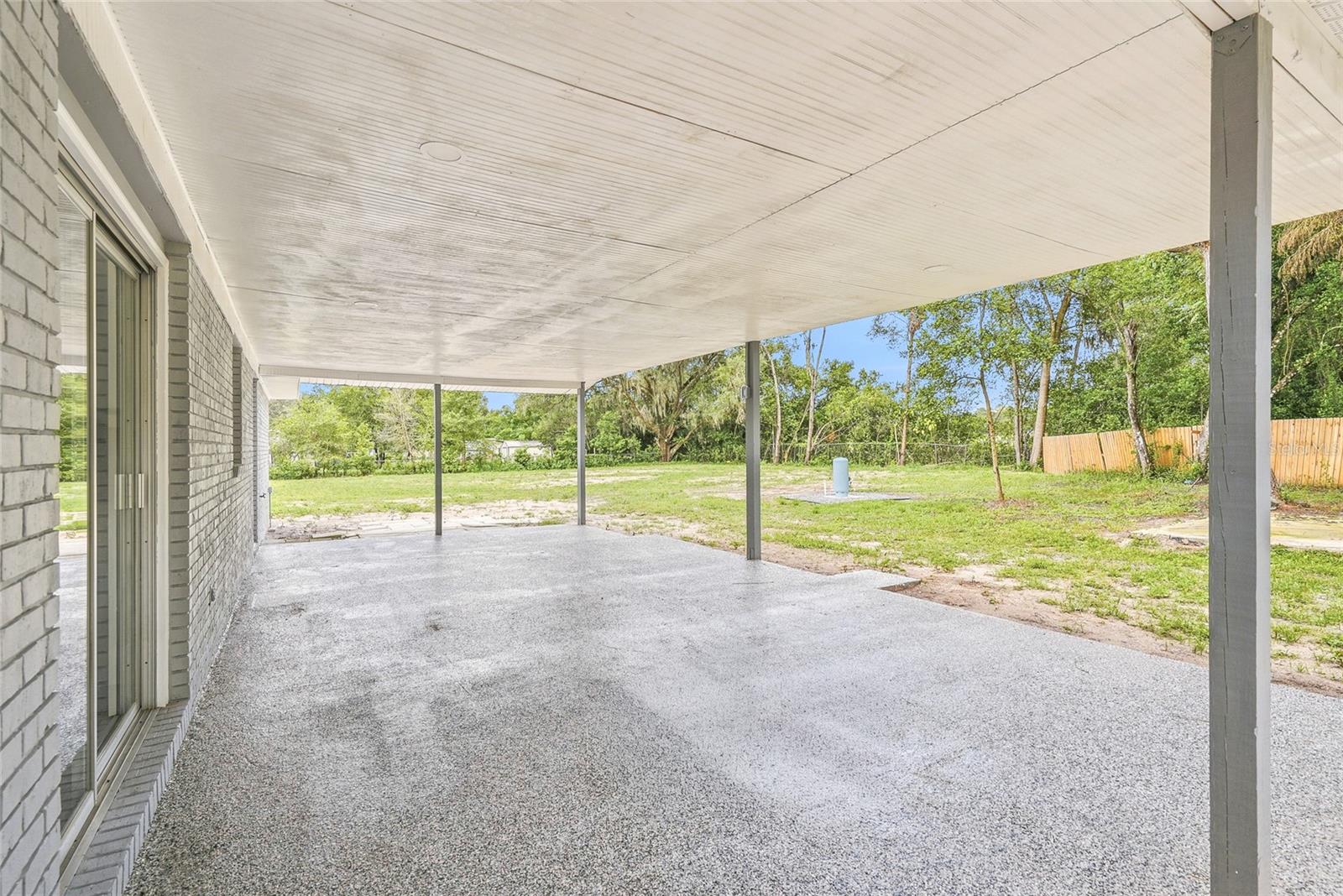 5300 Tower St Property Photo 28