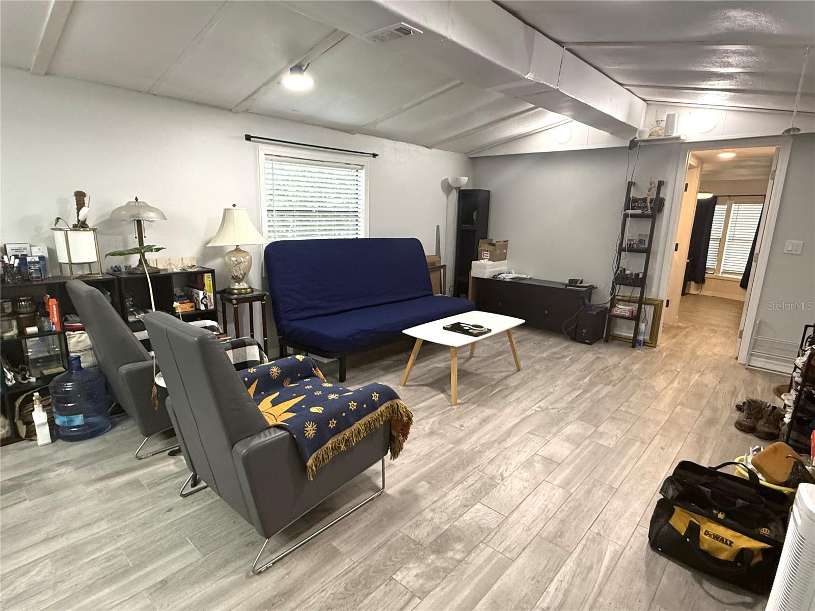 2703 Aein Rd Property Photo 13