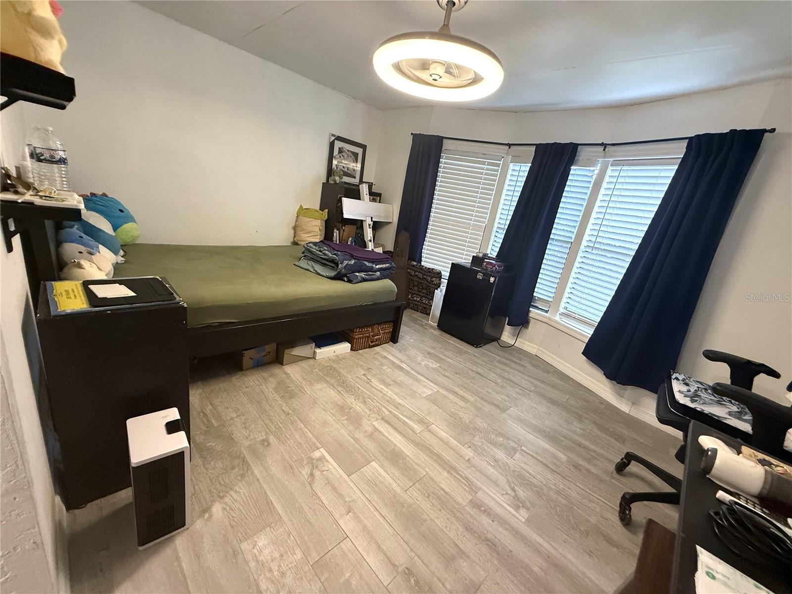2703 Aein Rd Property Photo 27