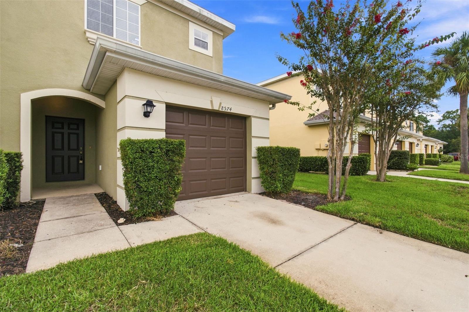8574 Trail Wind Dr Property Photo 4