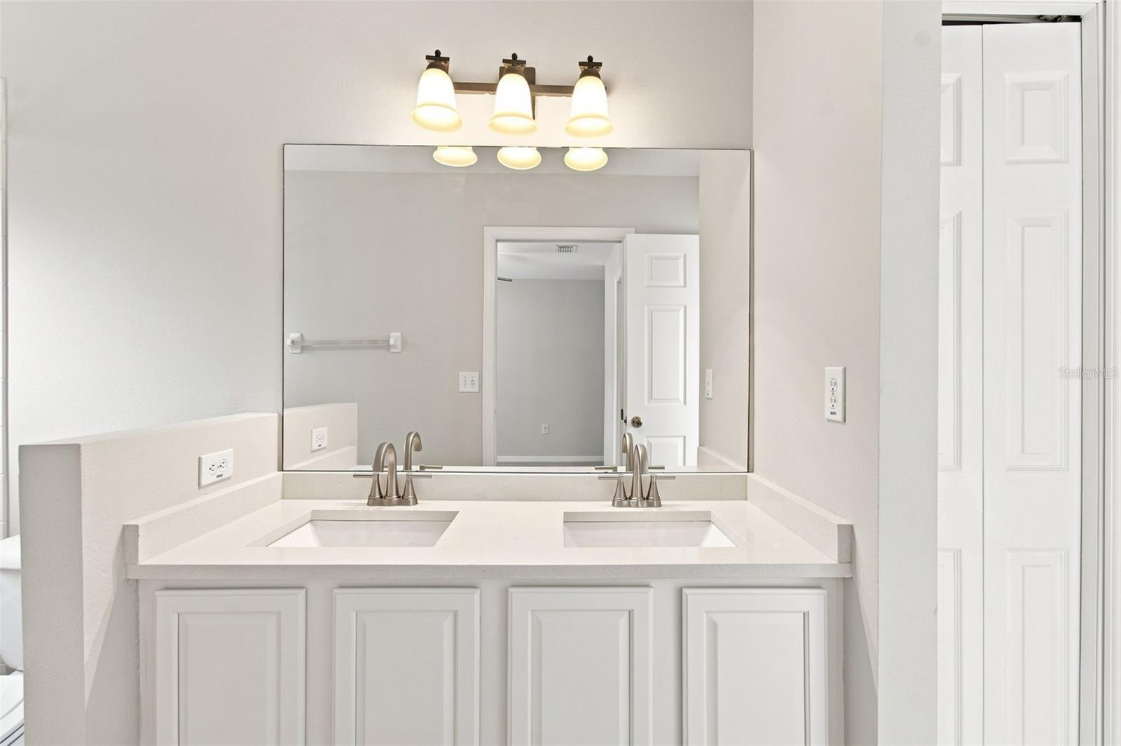 8574 Trail Wind Dr Property Photo 30
