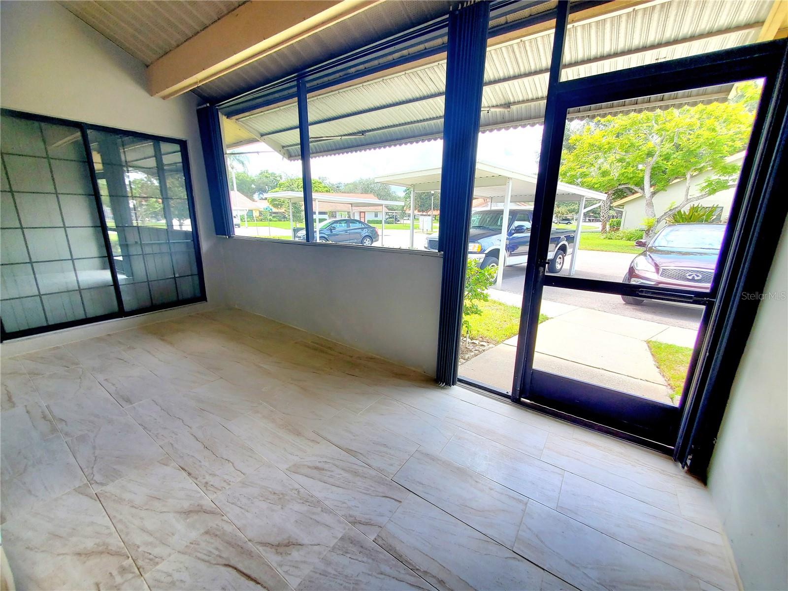 2053 Villa Ter Property Photo 4