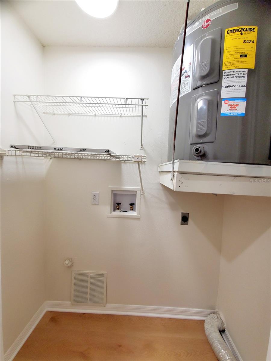 2053 Villa Ter Property Photo 27