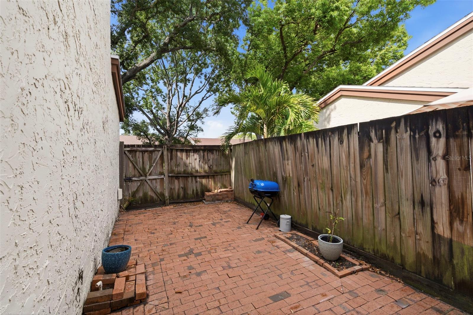 2095 Sunset Point Rd #2302 Property Photo 40