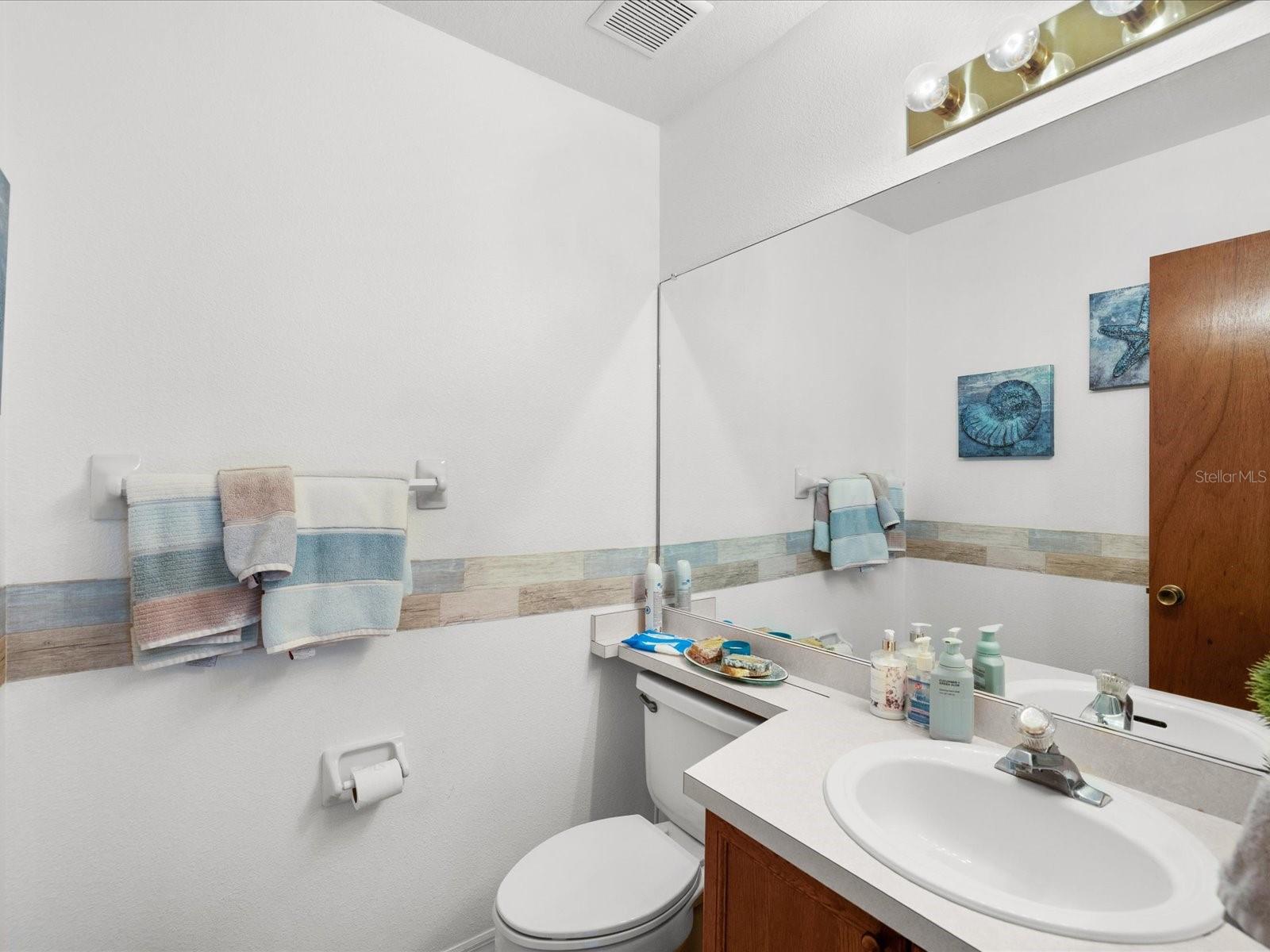 2538 W Brook Ln Property Photo 14