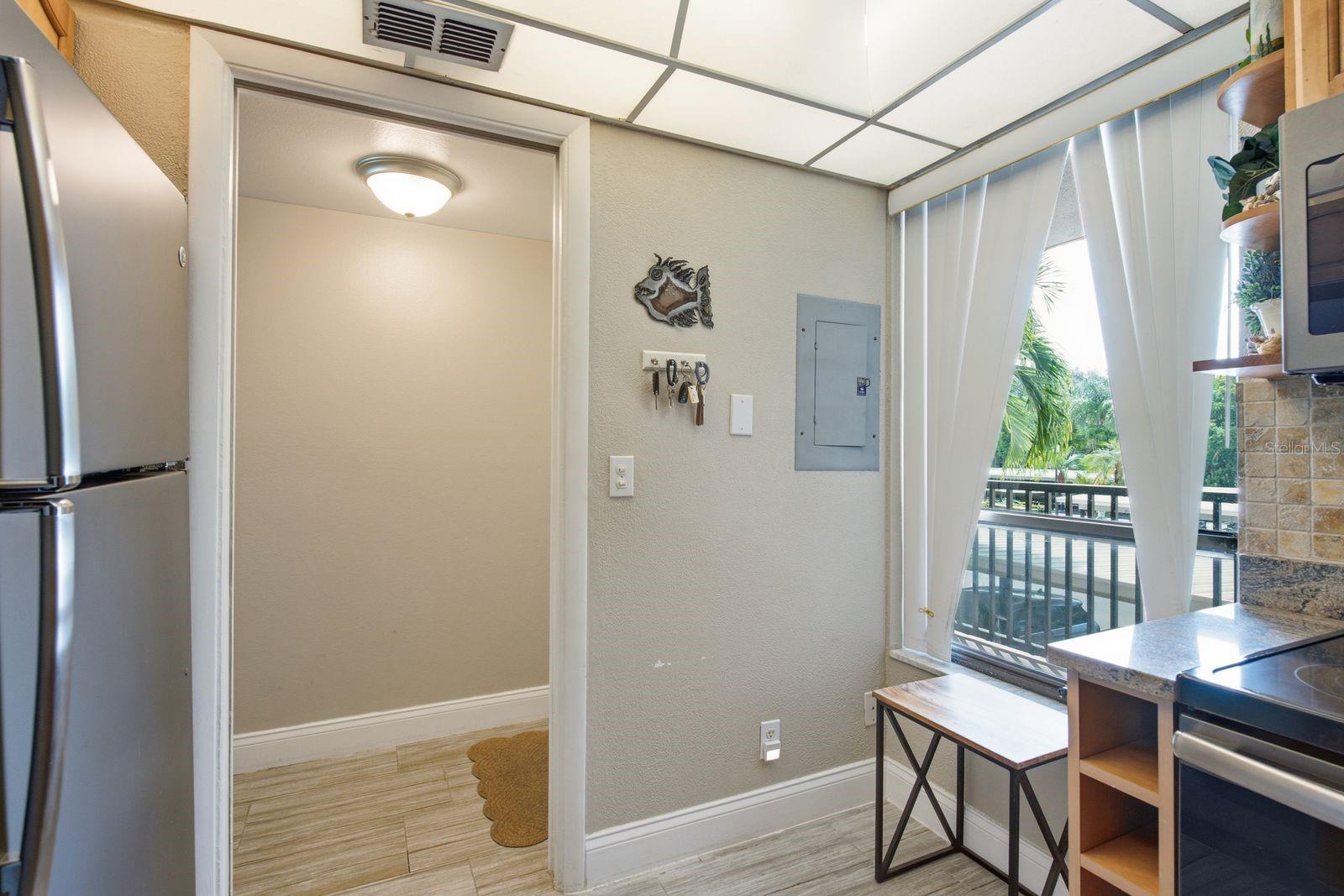 2621 Cove Cay Dr #203 Property Photo 12